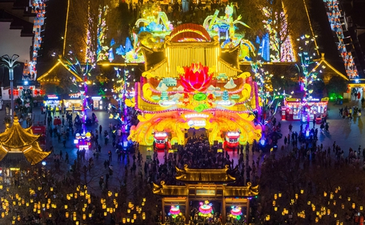 文化中国行 | 春节文旅花样多 跟着非遗过大年
